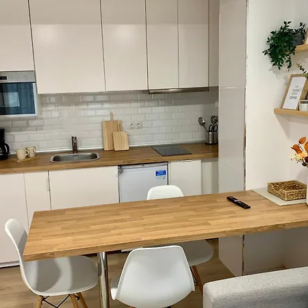 Zarzuela Campoamor Centro, Plaza De Garaje 公寓 *